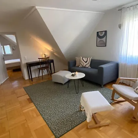 Am Spitalberg Apartman *